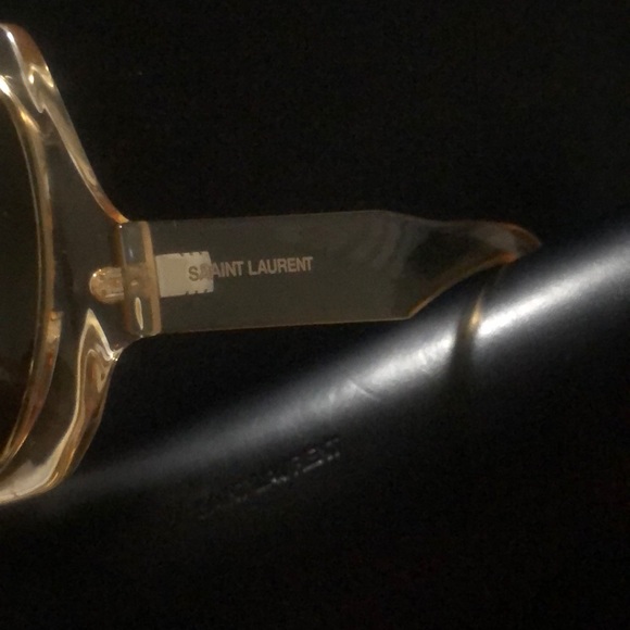 Yves Saint Laurent Sunglasses - Picture 4 of 7